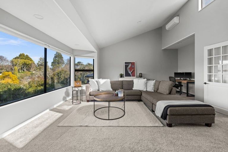 Photo of property in 57 Puflett Road, Havelock North, 4130