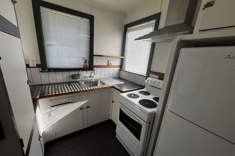 Photo of property in 4- 6 Speedy Street, Stokes Valley, Lower Hutt, 5019