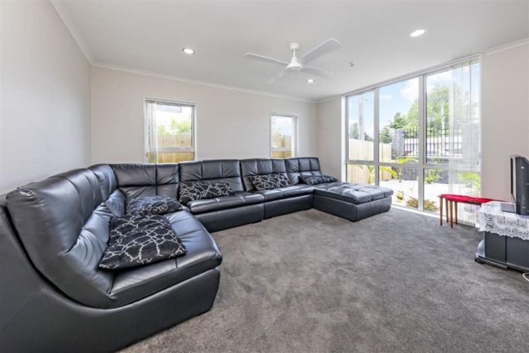 Photo of property in 9 Esperanto Road, Papatoetoe, Auckland, 2025