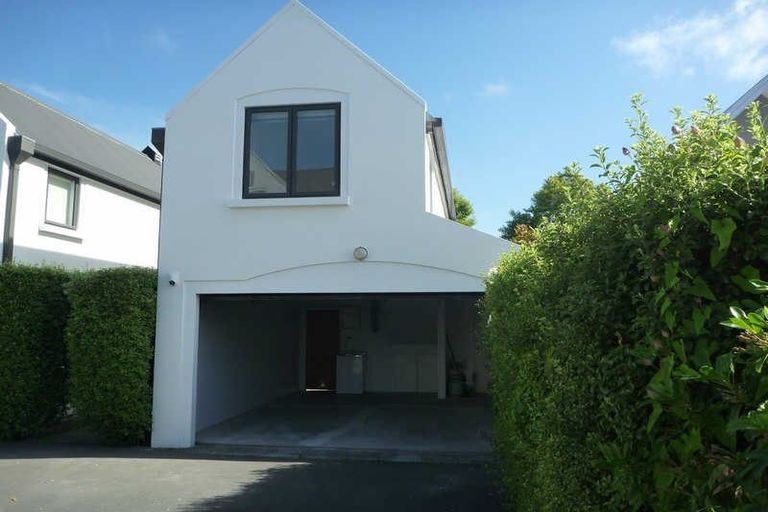 Photo of property in 186a Chester Street East, Christchurch Central, Christchurch, 8011