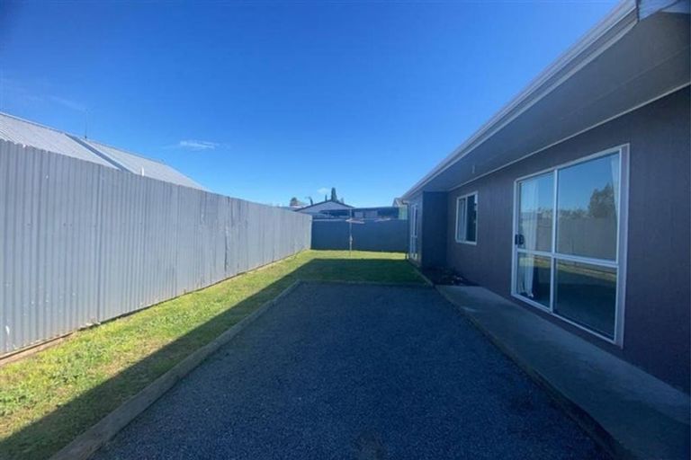 Photo of property in 10b Kilkee Terrace, Flaxmere, Hastings, 4120