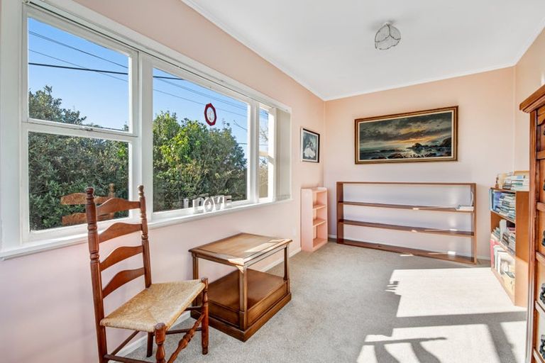 Photo of property in 18 Kauri Road, Stanmore Bay, Whangaparaoa, 0932