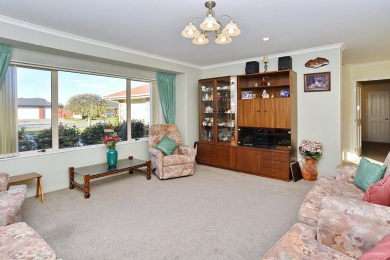 Photo of property in 93 Northwood Boulevard, Northwood, Christchurch, 8051
