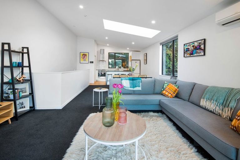Photo of property in 18u1 Oriental Terrace, Oriental Bay, Wellington, 6011