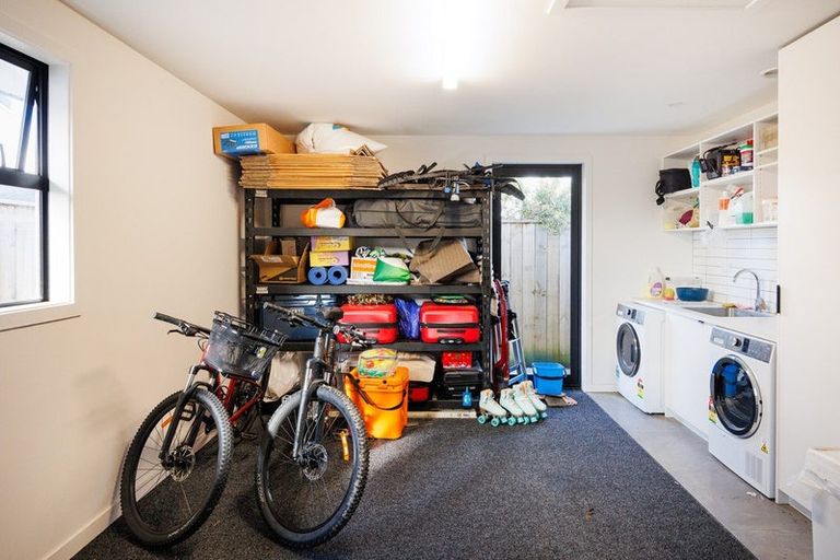 Photo of property in 23a Karina Terrace, Roslyn, Palmerston North, 4414