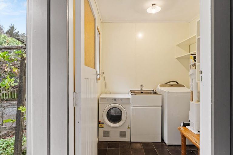 Photo of property in 57 Seddon Crescent, Whataupoko, Gisborne, 4010