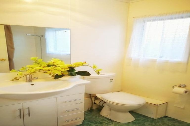 Photo of property in 79 Gardner Avenue, New Lynn, Auckland, 0600