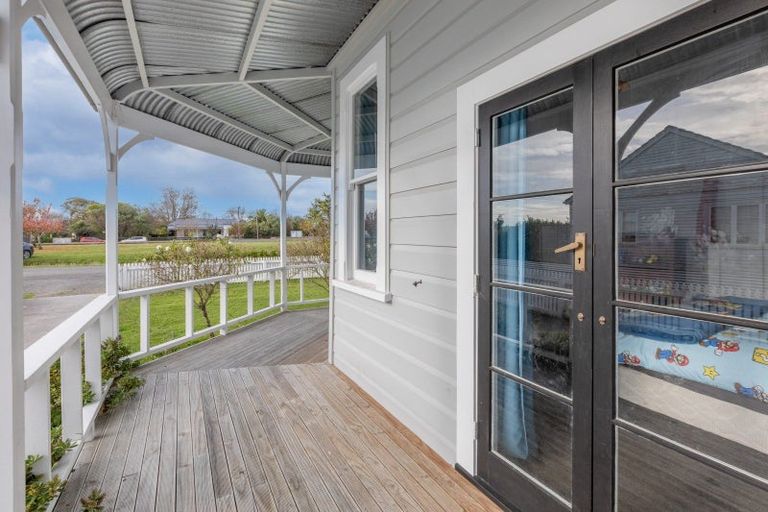 Photo of property in 12 Brogden Street, Otane, 4202