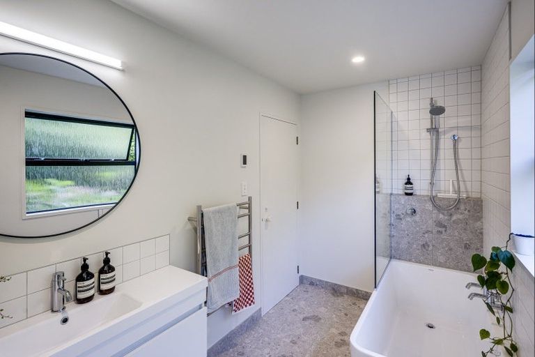 Photo of property in 42 Simla Avenue, Havelock North, 4130