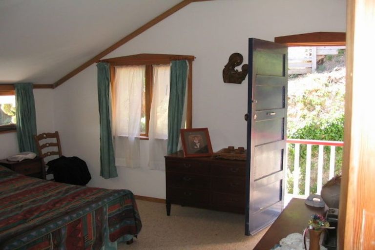 Photo of property in 11 Rimu Road, Kelburn, Wellington, 6012