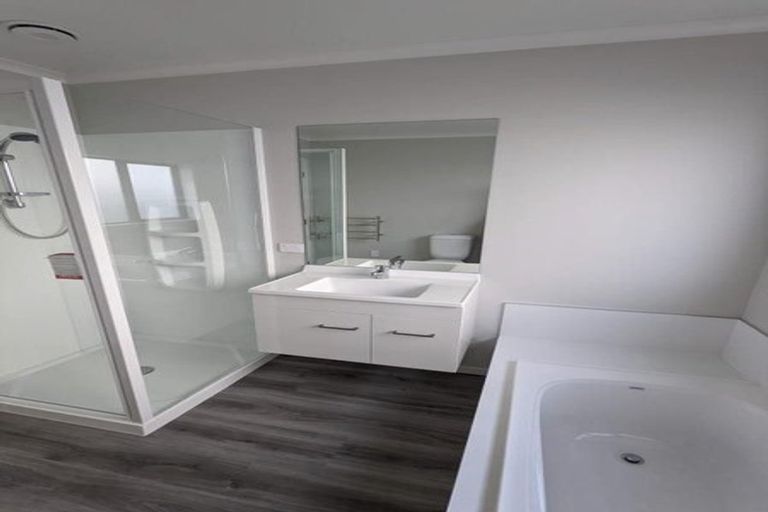 Photo of property in 2a Miro Street, Levin, 5510