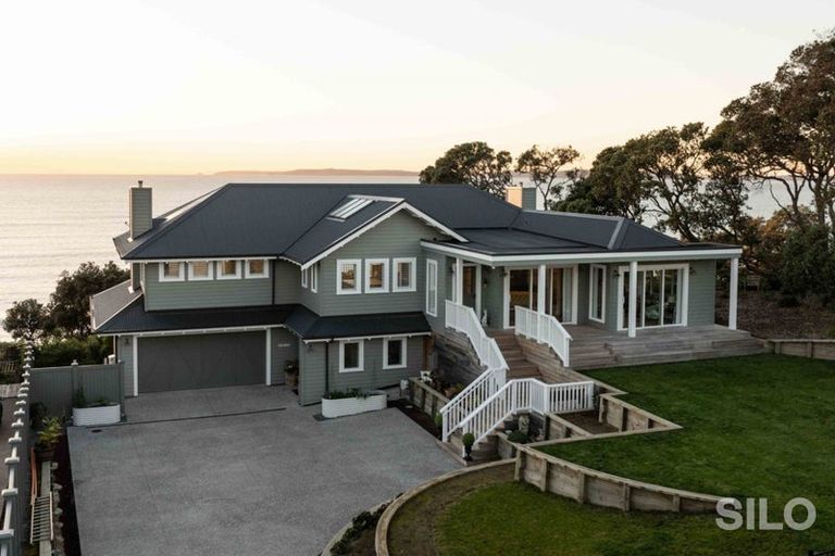 Photo of property in 41 Ocean View Road, Hatfields Beach, Orewa, 0931