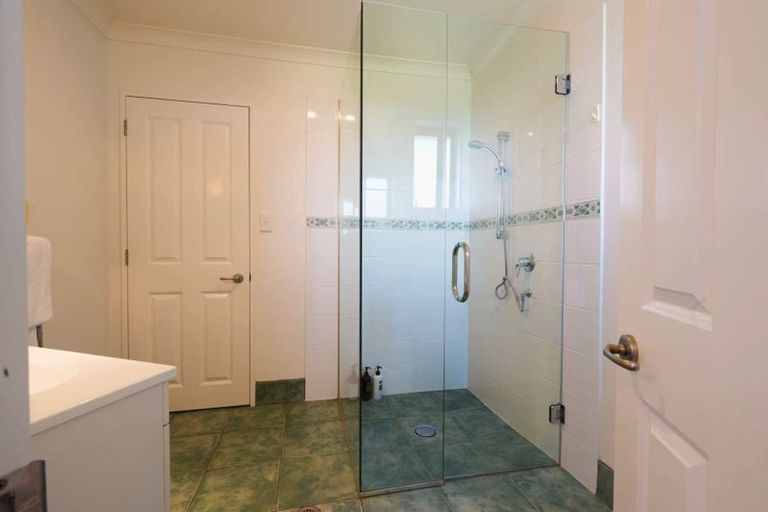 Photo of property in 91 Trig Road, Whitford, Howick, 2571
