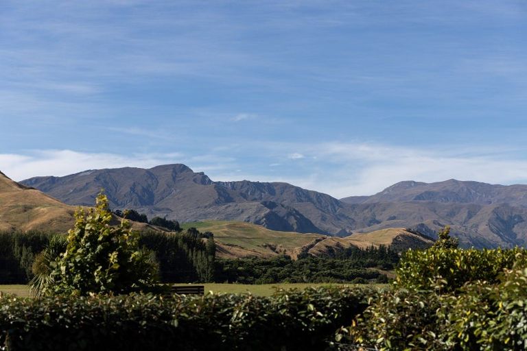 Photo of property in Kawarau Heights, 21 Kawarau Heights Boulevard, Lake Hayes, Queenstown, 9304