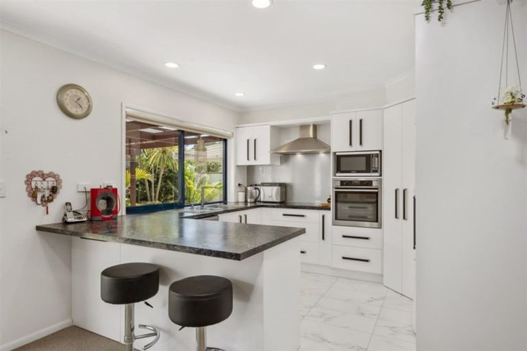 Photo of property in 148 Gravatt Road, Papamoa Beach, Papamoa, 3118