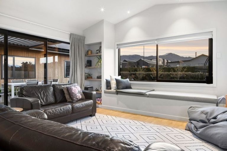 Photo of property in 49 Pounamu Avenue, Albert Town, Wanaka, 9305
