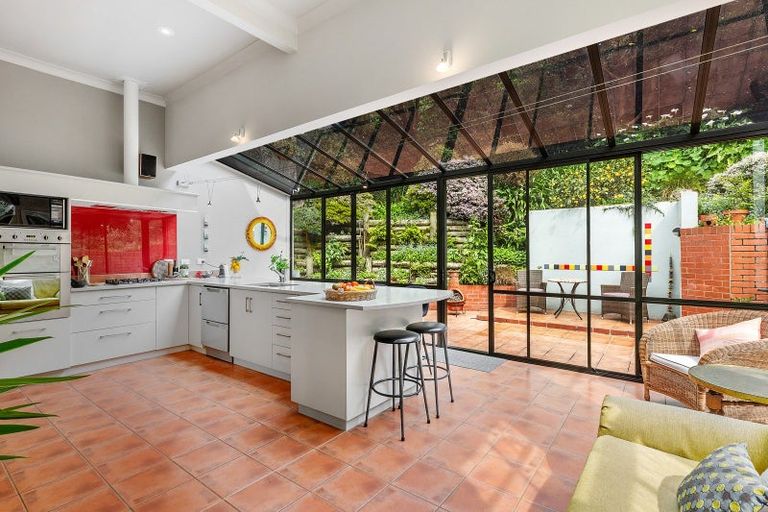 Photo of property in 9 Sinclair Street, Seatoun, Wellington, 6022