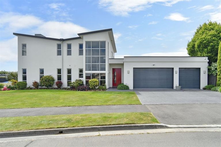 Photo of property in 2 Brookwater Avenue, Northwood, Christchurch, 8051
