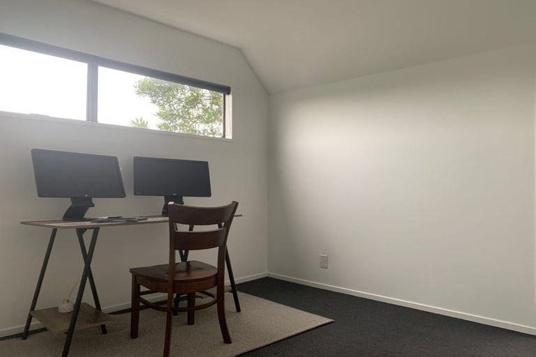 Photo of property in 2b Coles Place, St Albans, Christchurch, 8014
