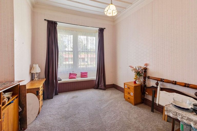 Photo of property in 17 Ormond Street, Woodville, 4920