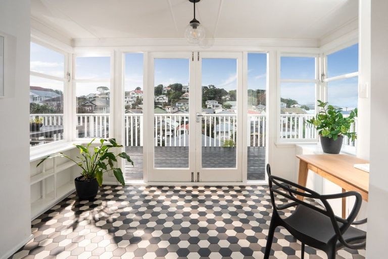 Photo of property in 73 Hataitai Road, Hataitai, Wellington, 6021