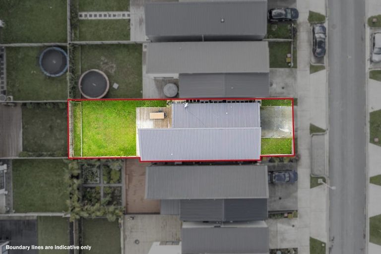 Photo of property in 27 Coast Garden Drive, Hobsonville, Auckland, 0616