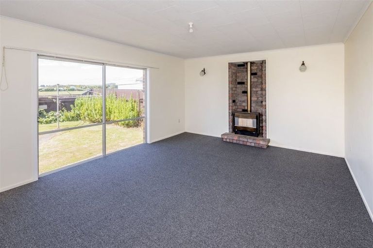 Photo of property in 21 Meadowvale Drive, Levin, 5510