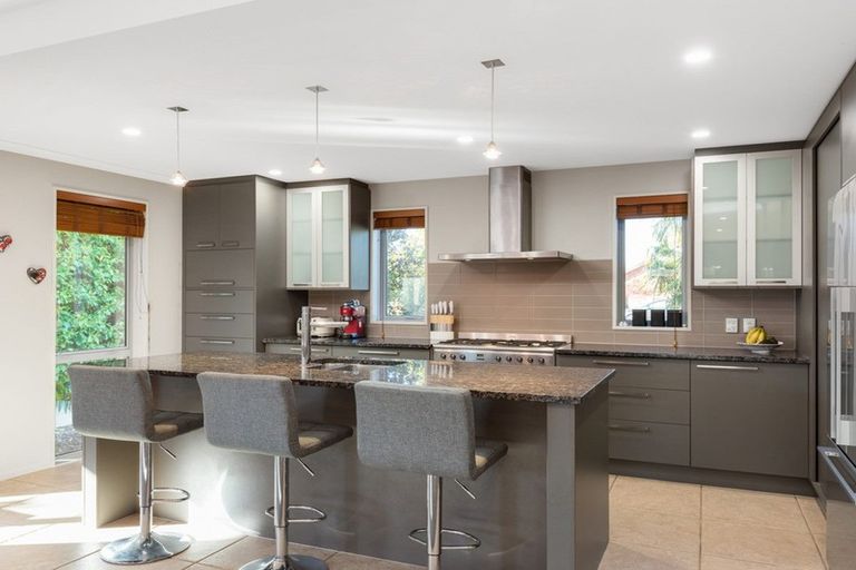 Photo of property in 33 Magnolia Drive, Springlands, Blenheim, 7201