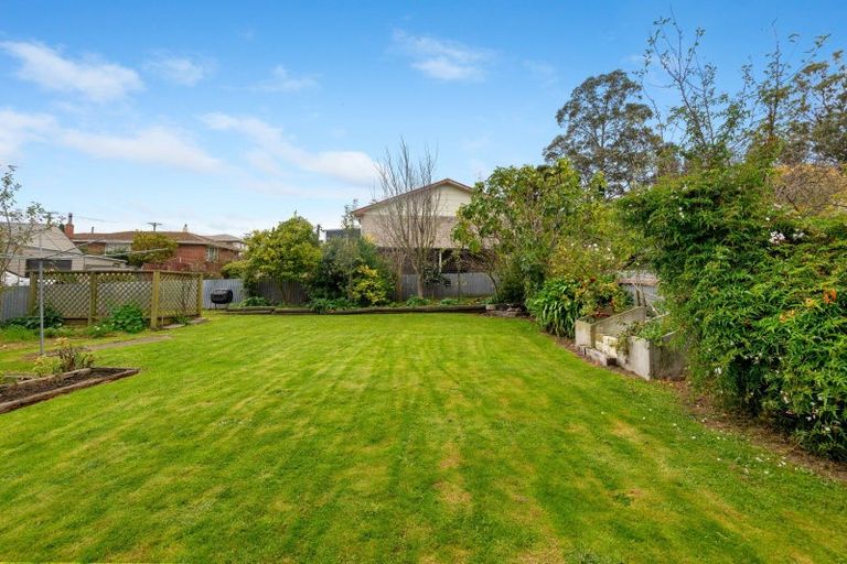Photo of property in 22 Oxford Street, Holmes Hill, Oamaru, 9401