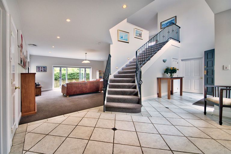 Photo of property in 56b Pleasant Road, Glen Eden, Auckland, 0602