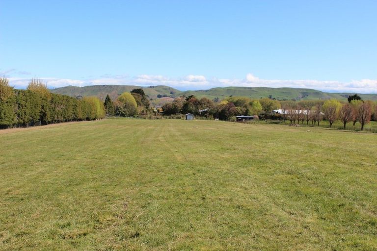 Photo of property in 310d Porangahau Road, Waipukurau, 4282