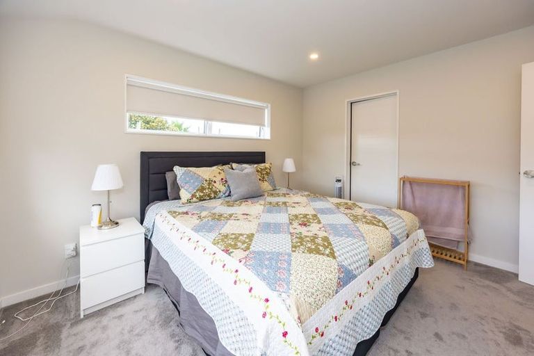 Photo of property in 34 Hellyers Street, Birkdale, Auckland, 0626