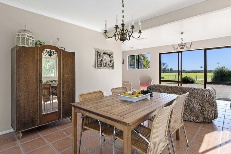 Photo of property in 30r Ngapeke Road, Welcome Bay, Tauranga, 3175