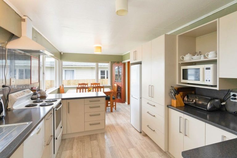 Photo of property in 13 Tawa Street, Levin, 5510