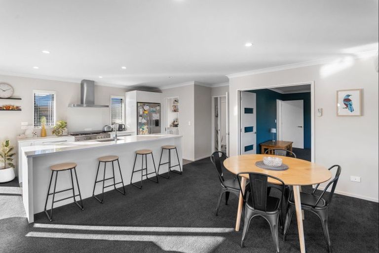 Photo of property in 8 Denimes Crescent, Rolleston, 7614