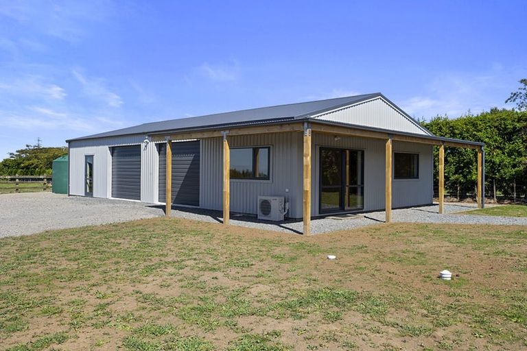Photo of property in 387 Smart Road, Hillsborough, New Plymouth, 4372