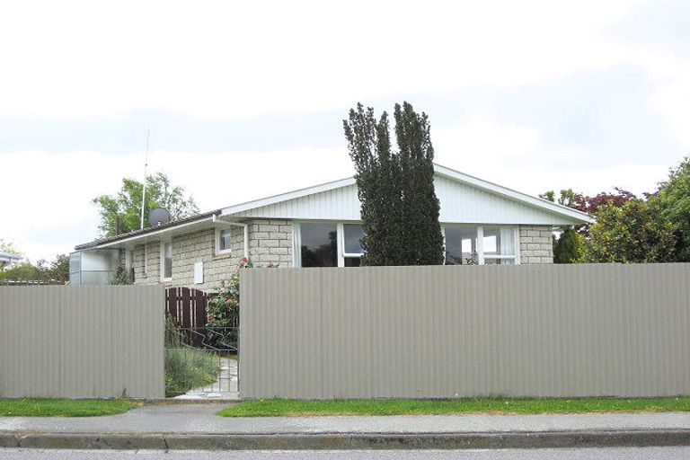 Photo of property in 8 Palmer Street, Rangiora, 7400