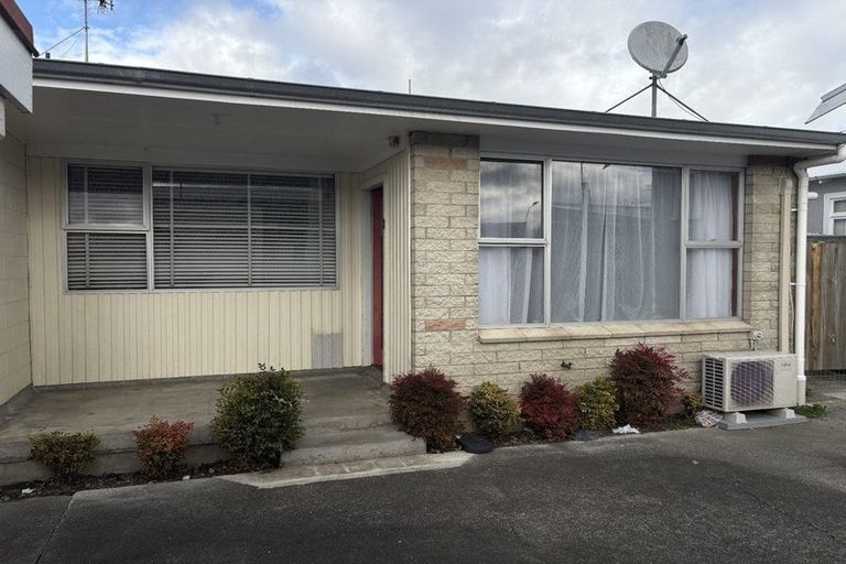 Photo of property in 2/402 Lyndon Road West, Hastings, 4122