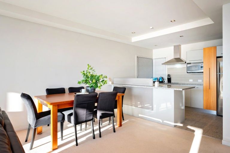 Photo of property in Northridge Apartments, 3/24 Charles Street, Hospital Hill, Napier, 4110