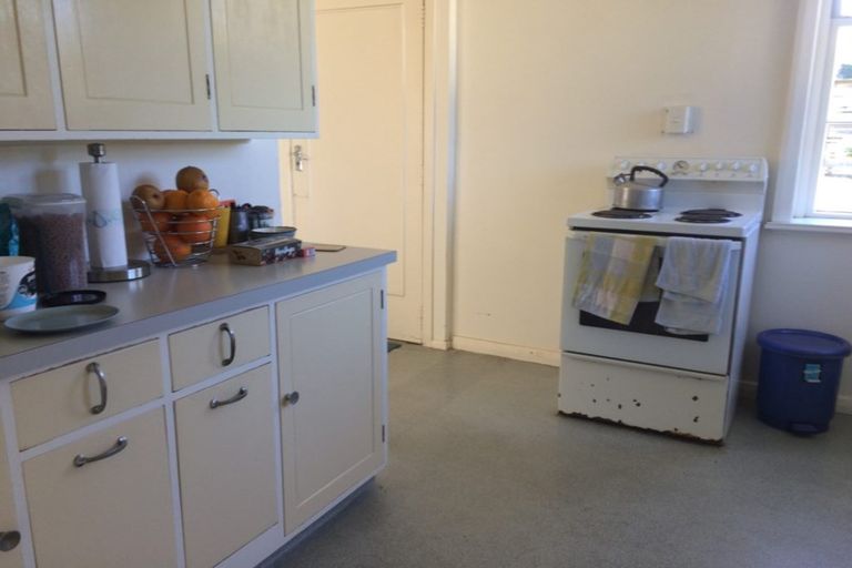 Photo of property in 40 Sunshine Avenue, Karori, Wellington, 6012