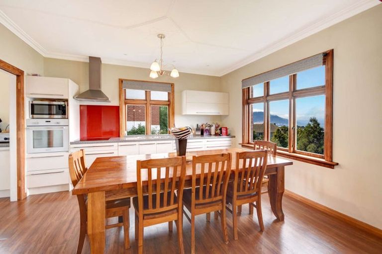 Photo of property in 125 Forfar Street, Clyde Hill, Dunedin, 9011