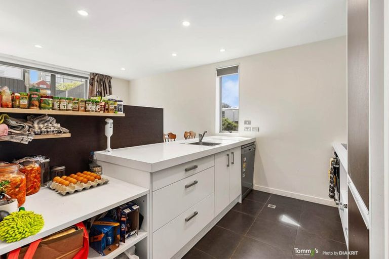 Photo of property in Altar Apartments, 24/120 Rintoul Street, Newtown, Wellington, 6021