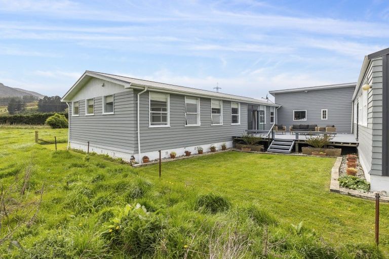 Photo of property in 115 Waipori Falls Road, Berwick Forest, Outram, 9073