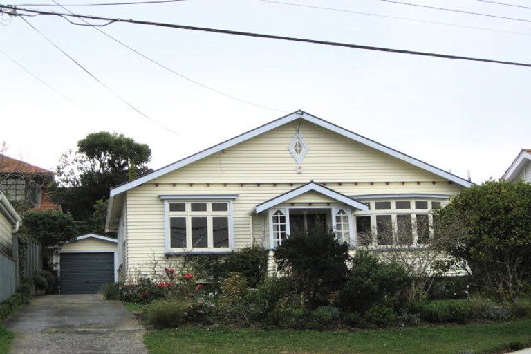 Photo of property in 21 Cooper Street, Karori, Wellington, 6012