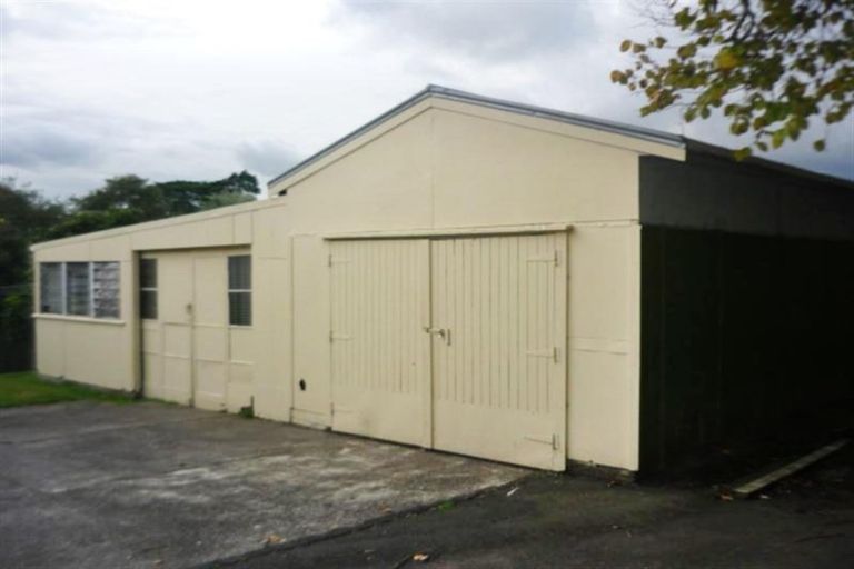 Photo of property in 14 Huia Road, Papatoetoe, Auckland, 2025