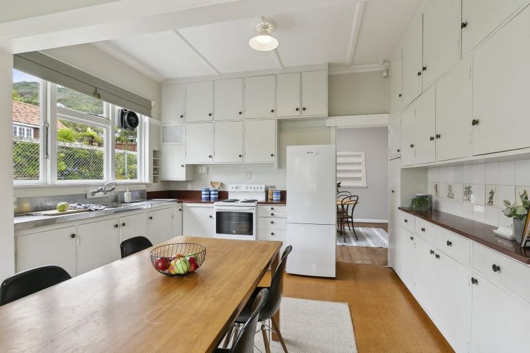 Photo of property in 109 Campbell Street, Karori, Wellington, 6012