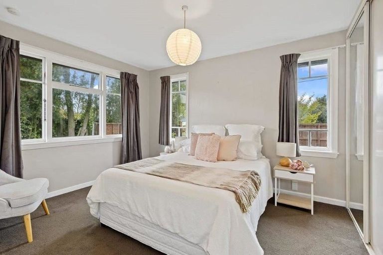 Photo of property in 225 Knowles Street, St Albans, Christchurch, 8052