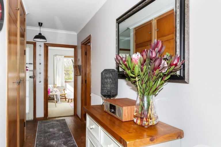 Photo of property in 22 Sandspit Road, Waiuku, 2123