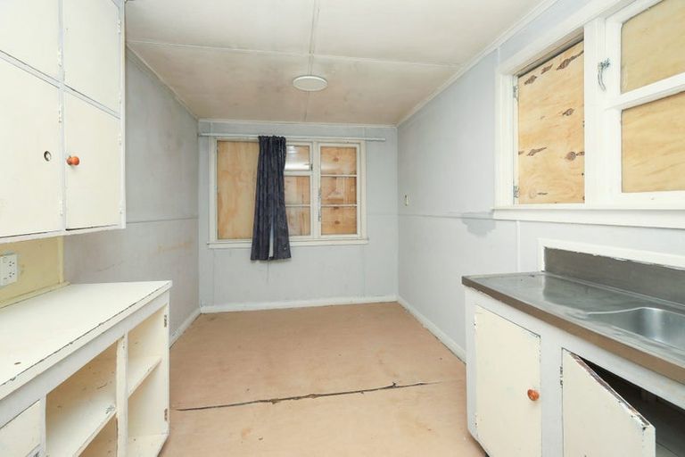 Photo of property in 105 Currie Street, Thames, 3500