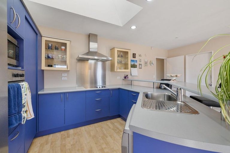 Photo of property in 21 Bernadette Street, Aidanfield, Christchurch, 8025